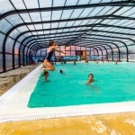 Piscine couverte et chauffée