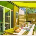 Mobil-home Privilège 2 Chambres avec terrasse couverte - Camping Loire Atlantique avec piscine